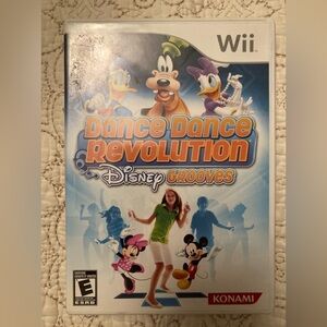 WI Dance Dance Revolution Disney Groves and Disney Think Fast the Ultimate Triva